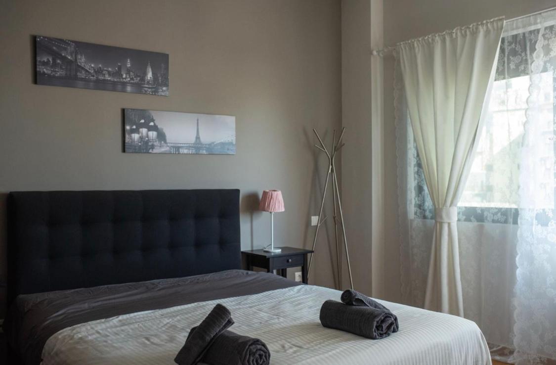 Minimal Brand New Loft Next To Subway Apartment Athens Ngoại thất bức ảnh